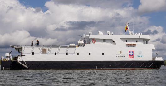 Presidente Petro bautiza el 'Benkos Biohó': el buque hospital que atenderá a comunidades donde ir al médico era practicamente imposible