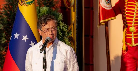 Traslado de ahorro a Colpensiones: Petro responde a Oviedo