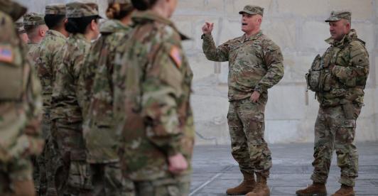 Ejecutivos de empresas ahora son integrantes de las reservas del Ejército de EE.UU. / Foto: AFP.