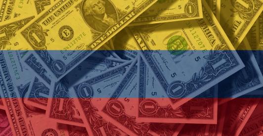 El dólar en Colombia cerró en $3.551,25, su nivel más bajo desde marzo de 2021