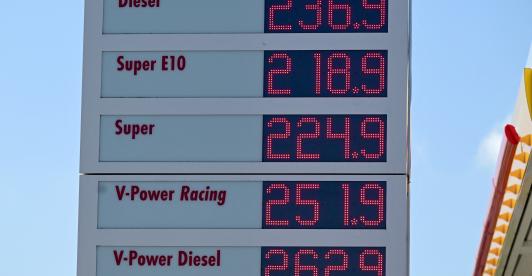 Petroleras en la Unión Europea ganan millones diarios
