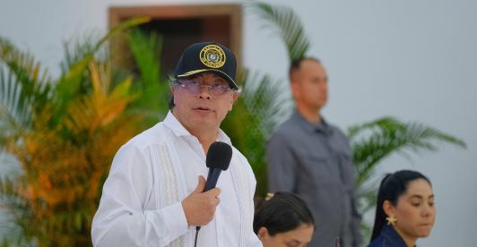 IPS privadas: millonarias utilidades entre 2024 y 2025, según Petro