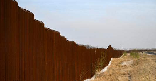 Muro en la frontera de EE.UU y México. / Foto: AFP.