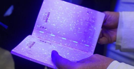 Pasaportes en la Imprenta Nacional. / Foto: X de Imprenta Nacional.