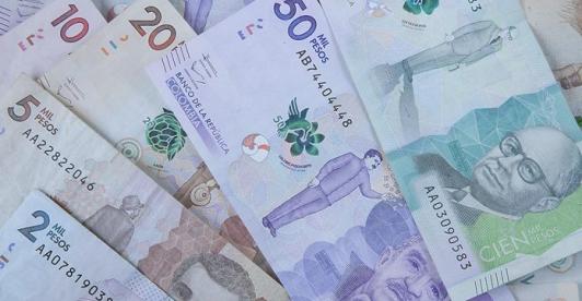 El peso colombiano una de las monedas más valorizadas en medio de la agresión militar contra Irán 