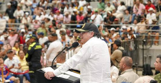 Petro democratiza el acceso a la carrera diplomática en Colombia