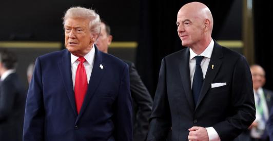 Trump y Gianni Infantino. / Foto: AFP.