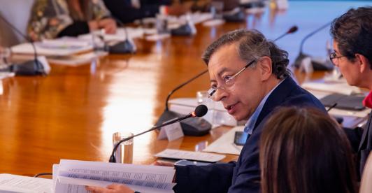 “Nadie debe vender su voto, ni Colombia está en venta”: presidente Petro rechaza injerencia de Ecuador en las elecciones presidenciales