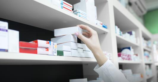 SuperSalud halla medicamentos represados en bodega mientras pacientes esperan meses por sus tratamientos