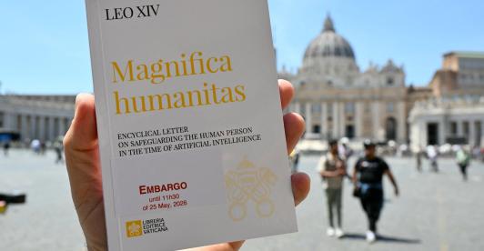 Encíclica del Papa León XIV: Petro alerta por la IA