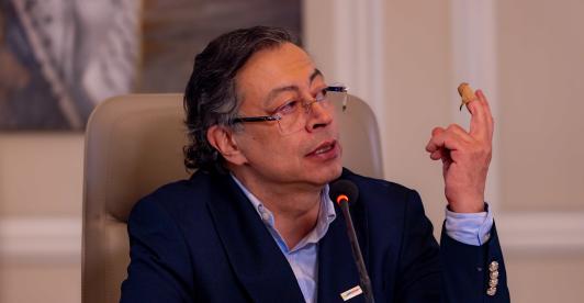 Petro le exige a Bernie Moreno no hacer comentarios de elecciones