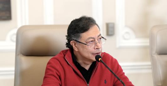 Petro afirma que posibles irregularidades en los E14