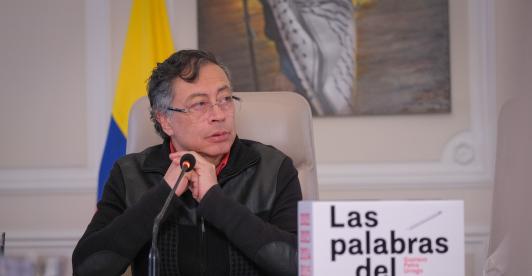 Presidente Petro desmiente versiones sobre supuestas órdenes para detener operaciones militares