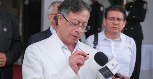 "Cambiarán la política del amor por la vendetta": Petro
