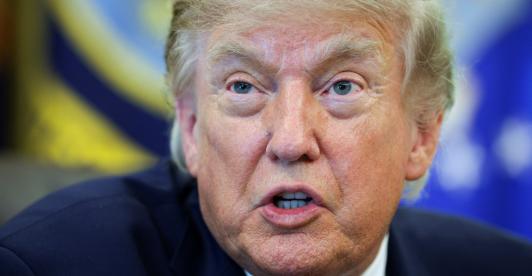 Ciudadanía por nacimiento: Corte Suprema frena a Donald Trump