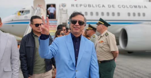 Presidente Petro inicia agenda diplomática en el Vaticano