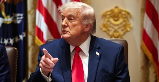 Donald Trump anuncia a Abelardo De la Espriella como su candidato