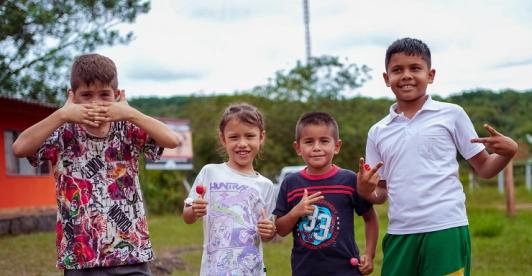 Educación escolar Gobierno invierte $123 mil millones