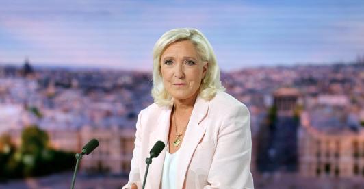 Marine Le Pen condenada a 15 meses por malversación