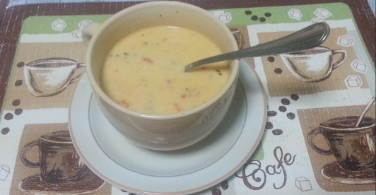 tasa con crema de pollo 