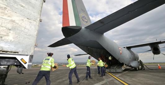 México envía más de 56 toneladas de ayuda a Colombia tras el terremoto