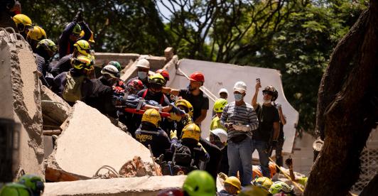 Voluntarios y rescatistas: los héroes de la emergencia tras el terremoto