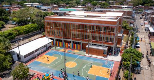 Colombia completa el restablecimiento educativo tras el terremoto