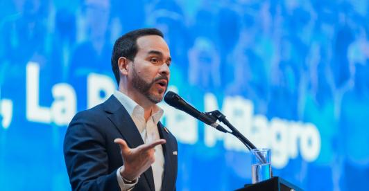 De La Espriella plantea un Plan Nacional de Desarrollo con inversión para las regiones
