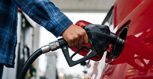 Gobierno Nacional revierte aumento de la gasolina para octubre