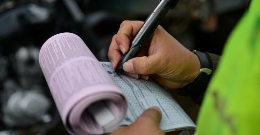 Bogotá ofrece 60 % de descuento en intereses de multas de tránsito: hasta el 21 de diciembre