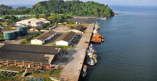 Gobierno anuncia tres obras para mejorar el servicio de agua potable en Tumaco