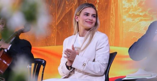 Primera dama Ana Lucía Pineda rechaza acusaciones por fondos del terremoto