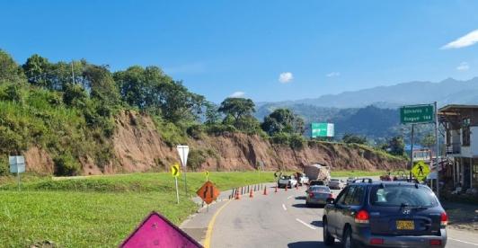 ¡Atentos-Porque-hay-600-vacantes-para-trabajar-en-la-via-Bogota-Girardot.jpg