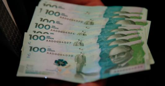 ¿Como-identificar-un-billete-de-100-mil-pesos-falso.jpg