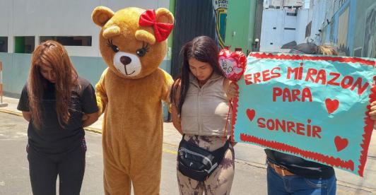 ¿Un-oso-en-operativo-policial-Asi-fue-esta-sorpresiva-captura-en-Peru.jpg