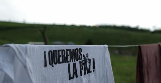 ‘Los-juegos-de-la-guerra-redimir-la-infancia-perdida.jpg