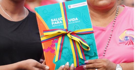 Acuerdo-del-Gobierno-y-Partidos_-el-sistema-de-salud-sera-mixto-y-las-EPS-no-desaparecen.jpg