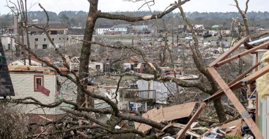 Al-menos-18-muertos-deja-tornados-y-fuertes-tormentas-en-EE.UU_..jpg