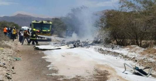 Al-menos-8-muertos-deja-la-caida-de-un-autobus-a-un-barranco-en-Peru.jpg