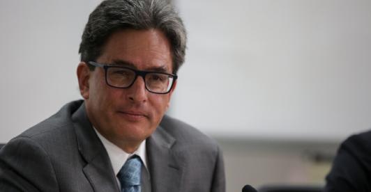 Alberto-Carrasquilla.jpg
