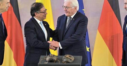 Alemania-le-devolvio-a-Colombia-dos-mascaras-sagradas-Kogui-2.jpg