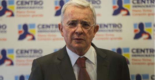 Archivado-proceso-expresidente-Uribe.jpg