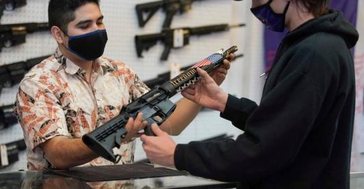 Armas_estados_unidos.jpg