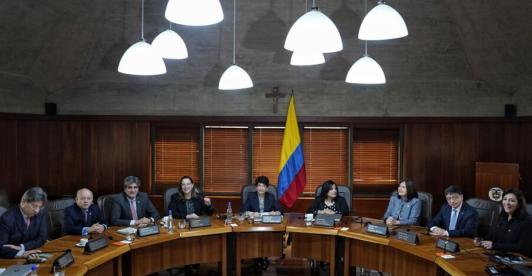 Audiencia-publica-sobre-desplazamiento-y-violencia-fue-convocada-por-la-Corte-Constitucional.jpg