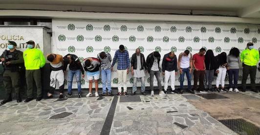 Banda-Camilo-Bogota.jpg