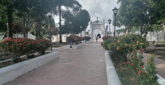 Cementerio-Mompox.jpg