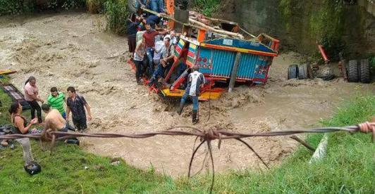 Chiva-en-Salgar-Antioquia-Foto-Colprensa.jpg