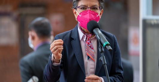 Claudia_lopez_colegios-1.jpg