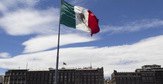 Colombia-y-Mexico-acuerdan-mejorar-condiciones-de-viajeros-colombianos.jpg