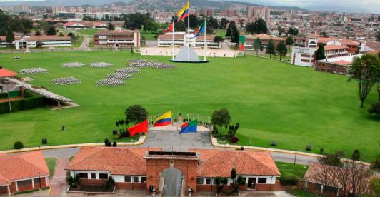 Como-inscribirse-para-ser-oficial-del-Ejercito-Detalles-de-la-nueva-convocatoria-scaled.jpg